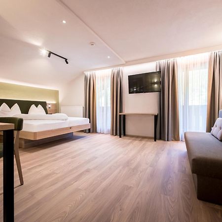 Hotel Sigmunderhof Chienes Εξωτερικό φωτογραφία