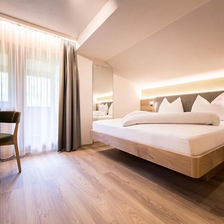 Hotel Sigmunderhof Chienes Εξωτερικό φωτογραφία