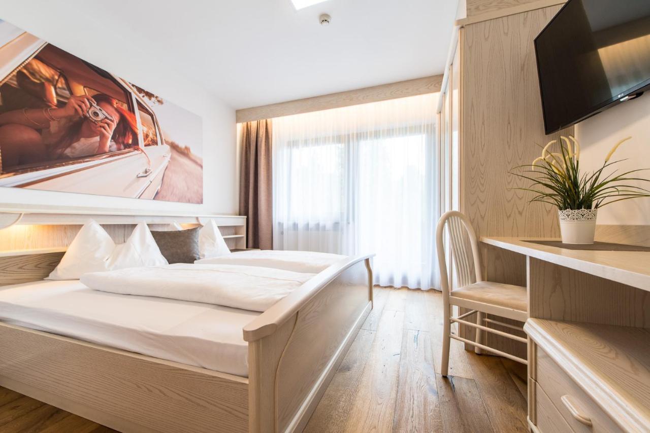 Hotel Sigmunderhof Chienes Εξωτερικό φωτογραφία