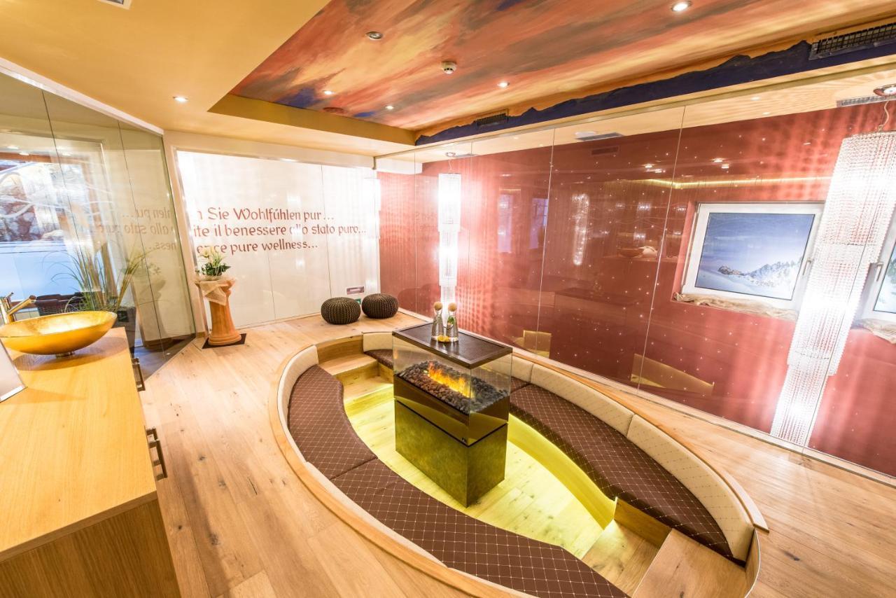 Hotel Sigmunderhof Chienes Εξωτερικό φωτογραφία