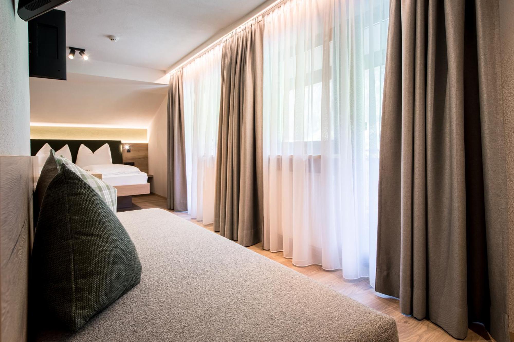 Hotel Sigmunderhof Chienes Εξωτερικό φωτογραφία